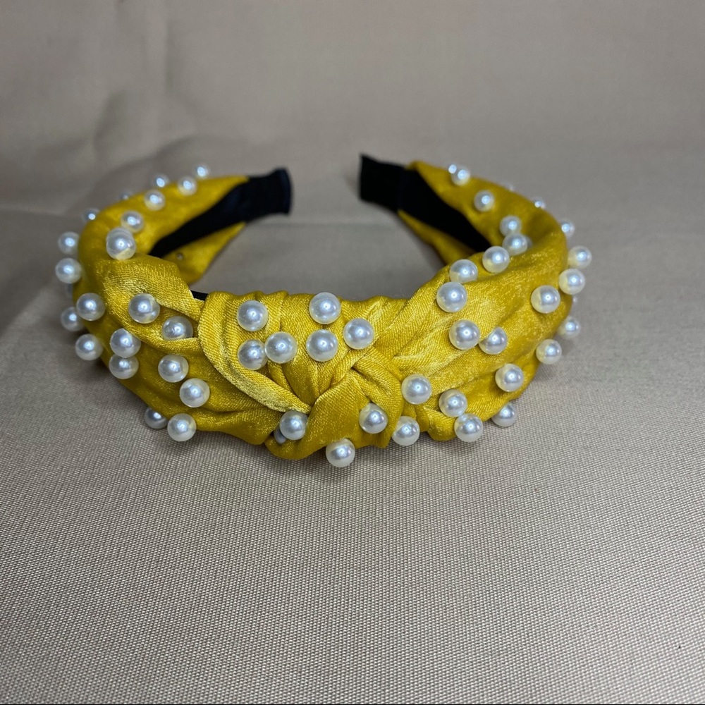 Pearl Accent Headband
